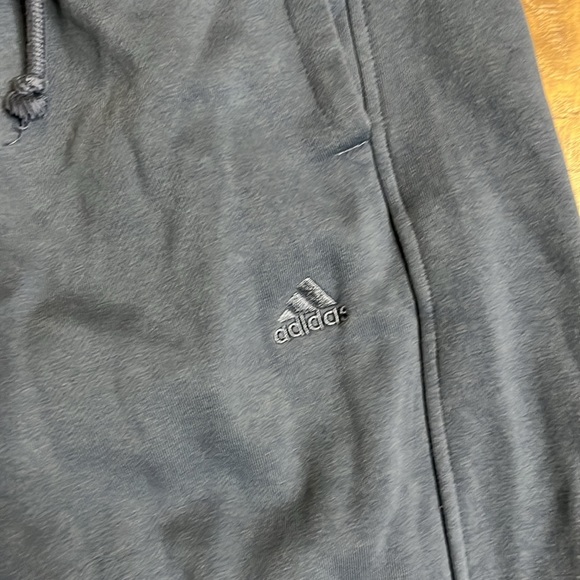 Adidas Men’s sweat pant - Picture 3 of 5